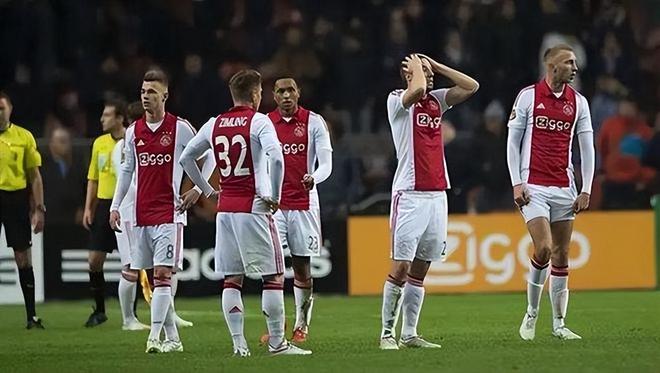 上演了帽子 上演了帽子