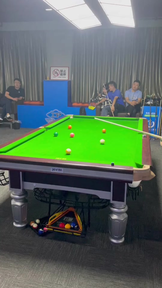 高层在赛前 高层在赛前