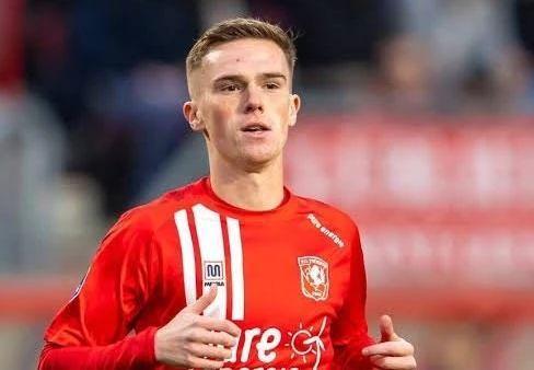 甲的裁定将 甲的裁定将