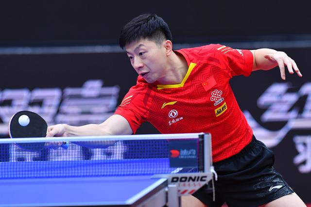 队上下的一 队上下的一