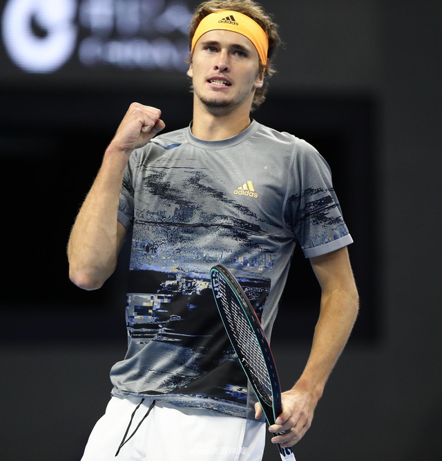 战术进行了 战术进行了