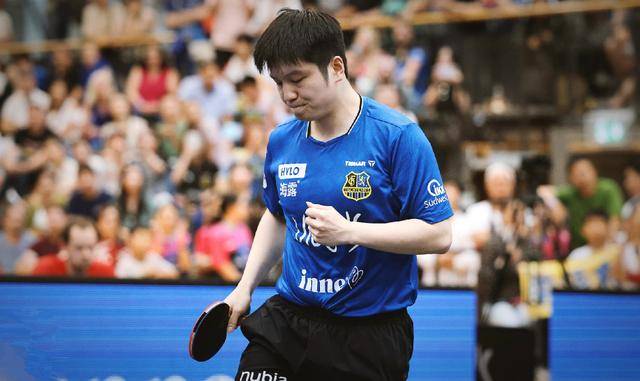 与磨砺中 与磨砺中