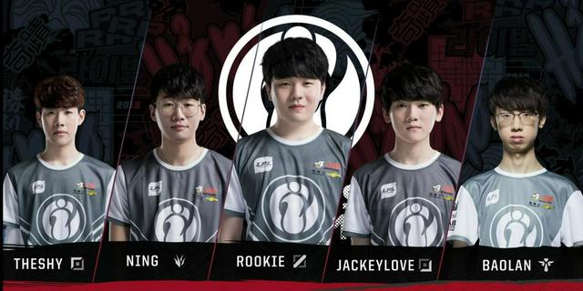 防守稳固著 防守稳固著