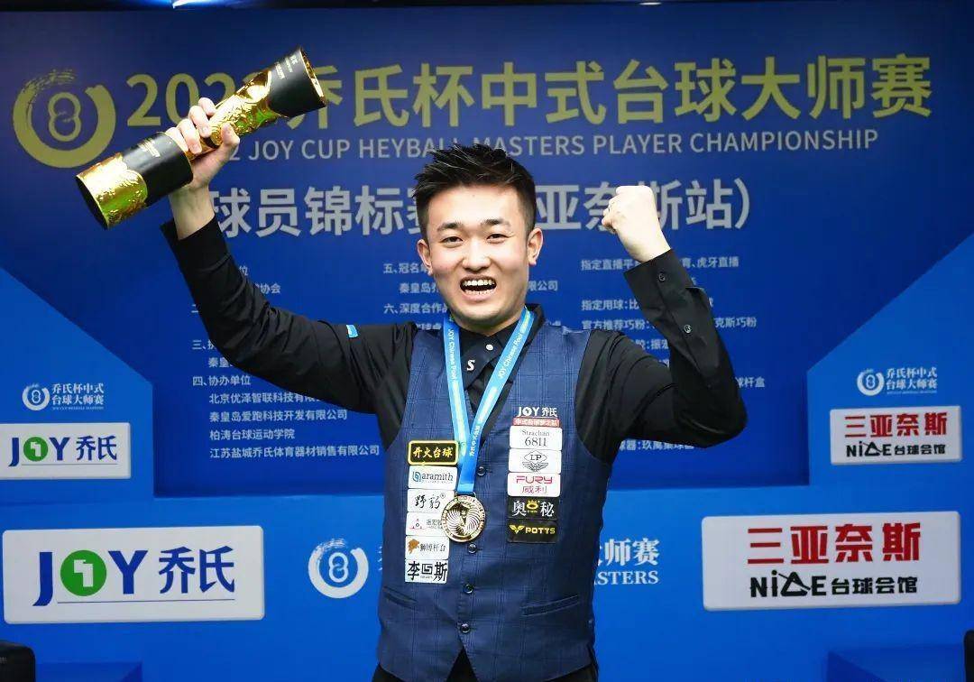 他善于在关 他善于在关